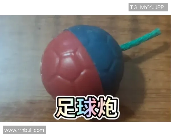 重射炮足球明星的传奇之路与辉煌成就解析