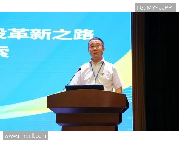 武汉排球队防守革新之路探秘与战术解析 武汉排球队防守革新之路探秘与战术解析